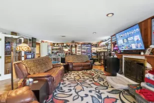 237 S Church Rd, Bensenville, IL 60106 - Photo 12