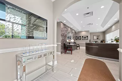 2005 S Bloomingdale Road #G, Glendale Heights, IL 60139 - Photo 2