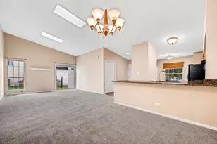 1893 Appaloosa Dr, Naperville, IL 60565 - Photo 10