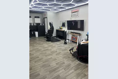 38488 N Sheridan Road, Beach Park, IL 60087 - Photo 4