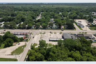 38488 N Sheridan Road, Beach Park, IL 60087 - Photo 10