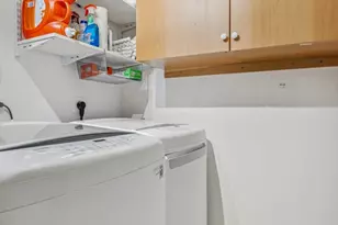 25 E Superior St, Chicago, IL 60611 - Photo 24