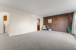 15501 Rose Dr, South Holland, IL 60473 - Photo 8