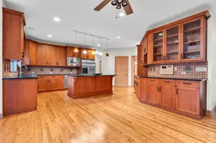 15220 Arbor Dr, Orland Park, IL 60467 - Photo 10