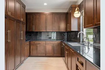 8886 Johnston Road, Burr Ridge, IL 60522 - Photo 28