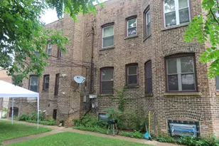 7918 S Calumet Ave, Chicago, IL 60619 - Photo 18