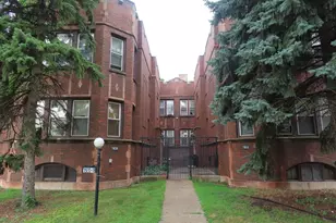 7918 S Calumet Ave, Chicago, IL 60619 - Photo 1