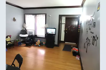 7918 S Calumet Avenue, Chicago, IL 60619 - Photo 14