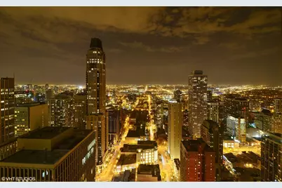 950 N Michigan Avenue #4003, Chicago, IL 60611 - Photo 22