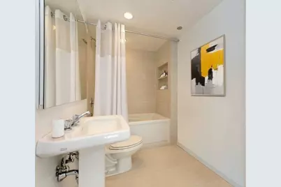 950 N Michigan Avenue #4003, Chicago, IL 60611 - Photo 16