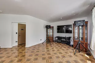 487 N Anna Ln, Romeoville, IL 60446 - Photo 12