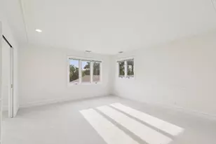 2430 Dorina Dr, Northfield, IL 60093 - Photo 58