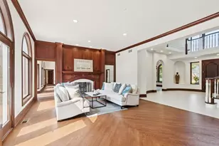 2430 Dorina Dr, Northfield, IL 60093 - Photo 6