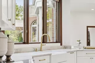 2430 Dorina Dr, Northfield, IL 60093 - Photo 22