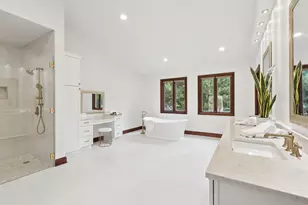 2430 Dorina Dr, Northfield, IL 60093 - Photo 44