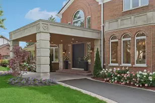 2430 Dorina Dr, Northfield, IL 60093 - Photo 4