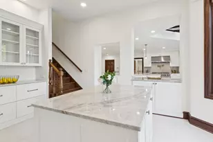 2430 Dorina Dr, Northfield, IL 60093 - Photo 24