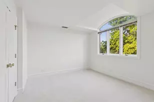 2430 Dorina Dr, Northfield, IL 60093 - Photo 64