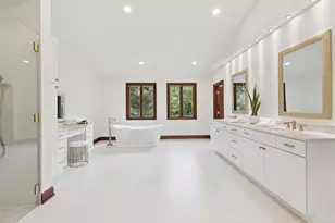 2430 Dorina Dr, Northfield, IL 60093 - Photo 38