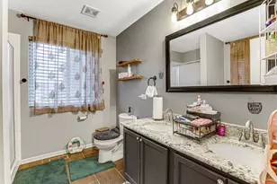 13051 Bucksburn Ct, Beach Park, IL 60083 - Photo 16