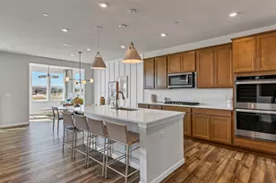 1103 Joice Ln, Mundelein, IL 60060 - Photo 4