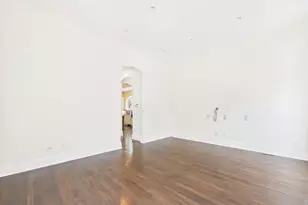 1242 W Dickens Ave, Chicago, IL 60614 - Photo 6