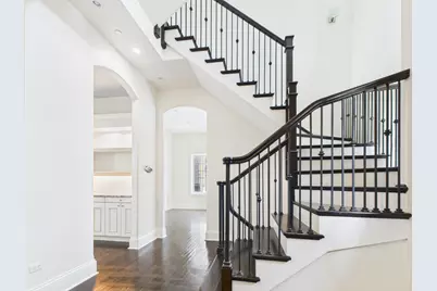 1242 W Dickens Avenue, Chicago, IL 60614 - Photo 4