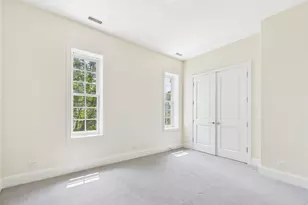 1242 W Dickens Ave, Chicago, IL 60614 - Photo 32