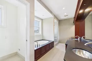 1242 W Dickens Ave, Chicago, IL 60614 - Photo 20