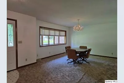 400 N 4th Street, Carthage, IL 62321 - Photo 2