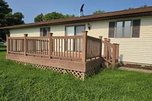 400 N 4th St, Carthage, IL 62321 - Photo 26