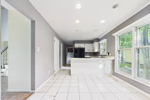 1136 Pine Ct, Batavia, IL 60510 - Photo 12