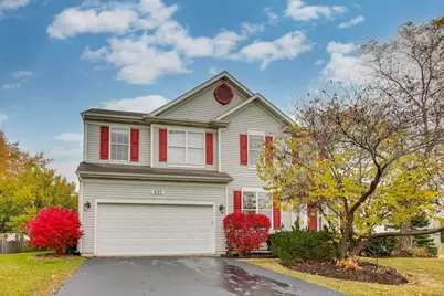 697 Providence Lane, Lindenhurst, IL 60046 - Photo 1