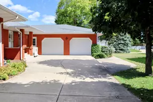 12 Warren Dr, Mazon, IL 60444 - Photo 4