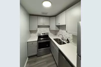 5950 N Kenmore Avenue #202, Chicago, IL 60660 - Photo 10