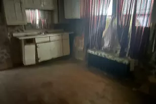 149 E 120th Pl, Chicago, IL 60628 - Photo 4