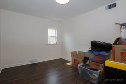 2413 20th Street, North Chicago, IL 60064 - Photo 10