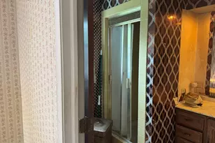 421 E Wise Rd, Schaumburg, IL 60193 - Photo 16