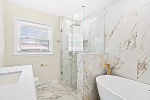 16327 Dobson Ave, South Holland, IL 60473 - Photo 22