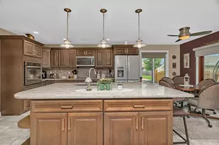 80 E Spring Rd, Coal City, IL 60416 - Photo 10