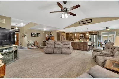 80 E Spring Road, Coal City, IL 60416 - Photo 4