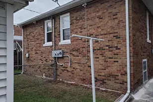 47 157th St, Calumet City, IL 60409 - Photo 2