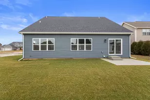 1108 Glen Abbey Dr, Champaign, IL 61822 - Photo 16