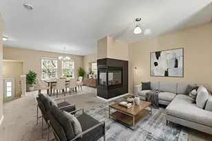 582 Holiday Ln, Hainesville, IL 60073 - Photo 4