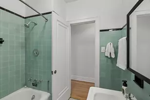 5253 Cleveland St, Skokie, IL 60077 - Photo 22