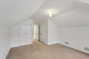 5253 Cleveland St, Skokie, IL 60077 - Photo 30