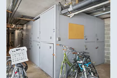 2424 W Estes Avenue #3B, Chicago, IL 60645 - Photo 8