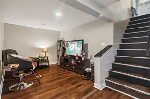 23W285 Armitage Ave, Glen Ellyn, IL 60137 - Photo 20