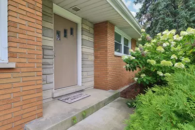 23W285 Armitage Avenue, Glen Ellyn, IL 60137 - Photo 4