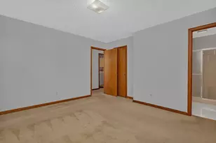 641 N Jackson Ave, Bradley, IL 60915 - Photo 20